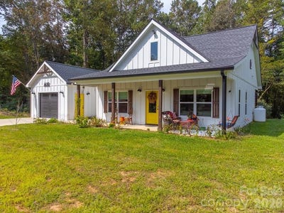 /international/us/190-fort-hembree-road-hayesville-nc-110108364527/