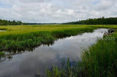 /international/us/14-stoney-landing-road-bluffton-sc-110102732553/