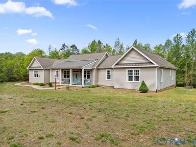 /international/us/8151-hidden-valley-court-amelia-va-110107460920/