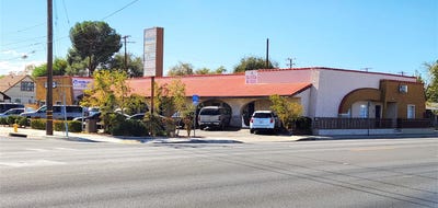 /international/us/834-844-w-ave-j-lancaster-ca-110095833301/