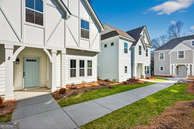 /international/us/405-broome-street-lagrange-ga-110105709418/