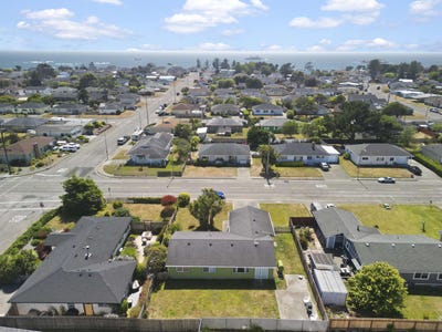 /international/us/1343-a-crescent-city-ca-110101028112/