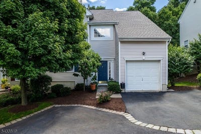 /international/us/38-brock-ln-mount-olive-twp-nj-110108936597/