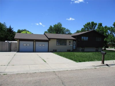/international/us/2302-e-fair-street-garden-city-ks-110099604373/