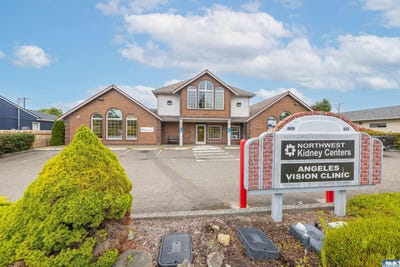 /international/us/811-e-georgiana-port-angeles-wa-110108090980/