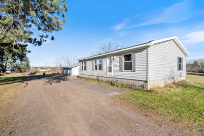 /international/us/9395-larson-rd-brookston-mn-110119644345/