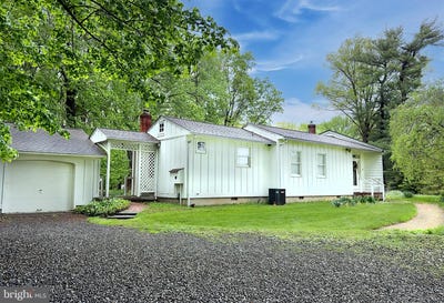 /international/us/331-bridgeboro-road-moorestown-nj-110107607907/