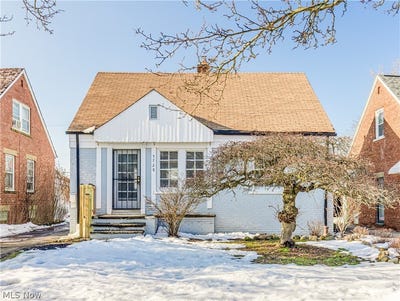 /international/us/5728-south-boulevard-maple-heights-oh-110106150677/
