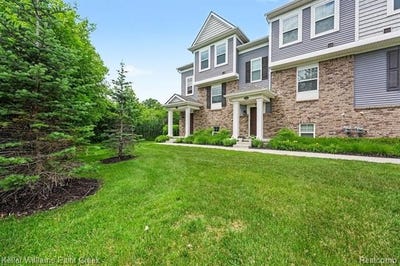 /international/us/4923-treeside-lane-troy-mi-110109040188/