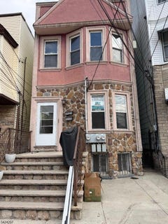 /international/us/170-boyd-ave-jersey-city-nj-110107287245/