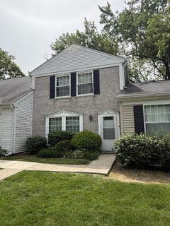 /international/us/32-bright-oaks-circle-cary-il-110108251945/