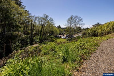 /international/us/derrick-st-lot-2-depoe-bay-or-110107754276/