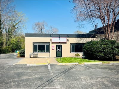 /international/us/133-harpersville-road-newport-news-va-110107034310/