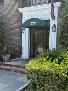 /international/us/222-7th-street-garden-city-ny-110108492525/