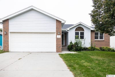 /international/us/3234-watercress-lane-lincoln-ne-110109609386/