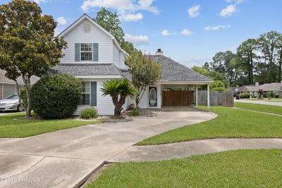 /international/us/139-sugarcreek-drive-youngsville-la-110109058179/