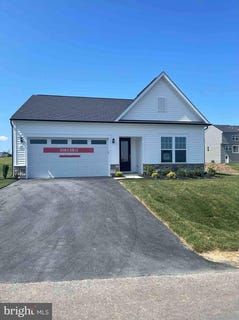 /international/us/409-outrigger-road-inwood-wv-110100589463/?lang=zh-tw