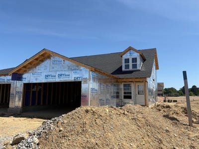 /international/us/8402-serenity-street-pickerington-oh-110106529055/