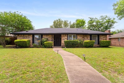 /international/us/722-oakbluff-drive-lancaster-tx-110107952703/