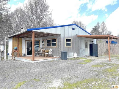 /international/us/427-charlie-morrison-road-columbia-ky-110098127328/