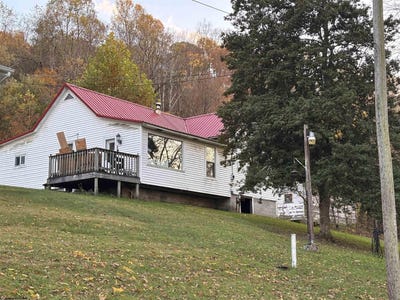/international/us/27-n-wilson-street-junior-wv-110103253311/