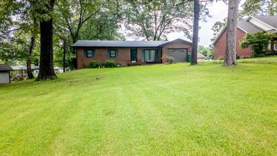/international/us/619-9th-street-thayer-mo-110107074169/