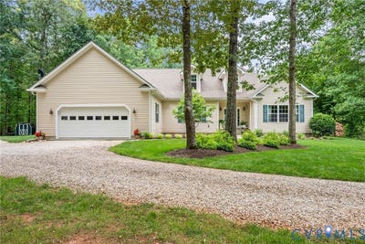 /international/us/3936-liberty-chapel-road-appomattox-va-110108966543/