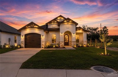 /international/us/524-freedom-way-weslaco-tx-110108603412/