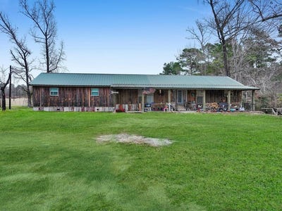 /international/us/180-county-road-2087-burkeville-tx-110105930769/