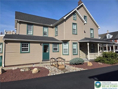 /international/us/40-evergreen-street-nazareth-boro-pa-110108412976/