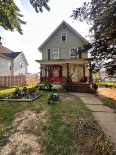 /international/us/514-clark-street-willard-oh-110100778430/