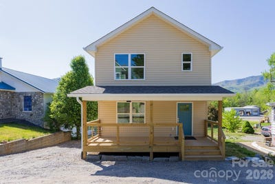 /international/us/46-vance-avenue-black-mountain-nc-110108174240/