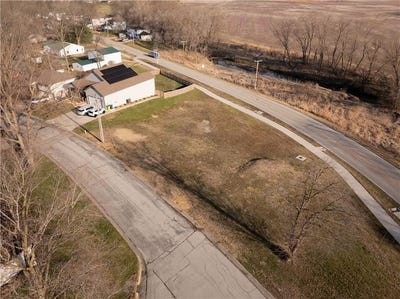 /international/us/e-meadow-street-smithville-mo-110106563133/