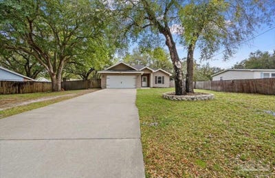 /international/us/8445-rynes-cir-navarre-fl-110106278266/