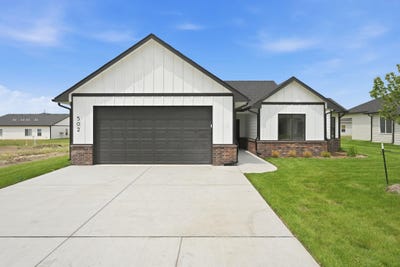 /international/us/502-e-elmwood-st-park-city-ks-110108168043/