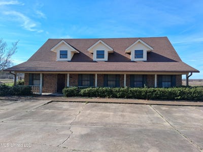 /international/us/100-lincoln-avenue-ferriday-la-110105529731/