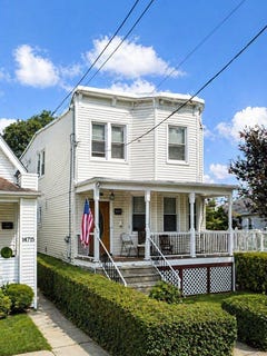 /international/us/14717-15th-avenue-whitestone-ny-110107871578/
