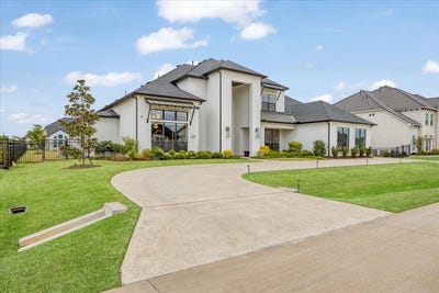 /international/us/5408-seuss-street-flower-mound-tx-110106990040/