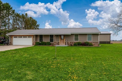 /international/us/4701-e-county-road-j-beloit-wi-110106534431/
