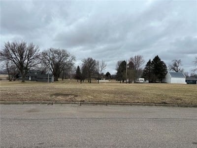 /international/us/lot-5-8-e-winona-street-sanborn-mn-110106328604/