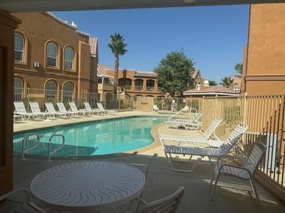 /international/us/45245-seeley-drive-la-quinta-ca-110107511067/