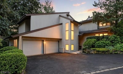 /international/us/29-stonegate-dr-watchung-boro-nj-110100354688/