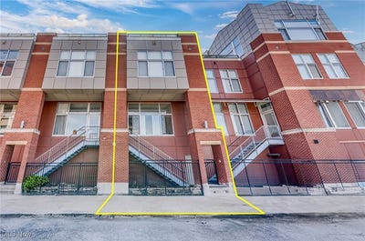 /international/us/1951-w-26th-street-unit-th5-cleveland-oh-110099020968/