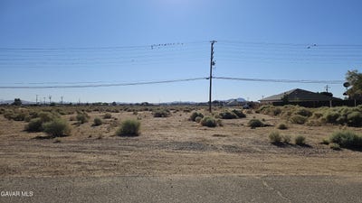 /international/us/0-corwin-st-lupine-loop-dr-california-city-ca-110101231780/?lang=zh-tw