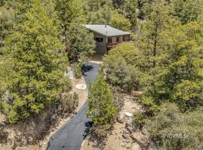 /international/us/25360-green-oaks-ct-idyllwild-ca-110108571410/