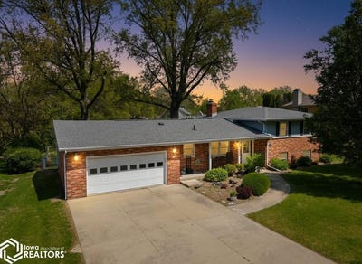 /international/us/2710-clearview-drive-burlington-ia-110107658690/