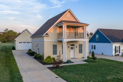 /international/us/34-florence-sarah-ln-lexington-va-110110175698/
