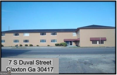 /international/us/7-s-duval-street-claxton-ga-110106963160/