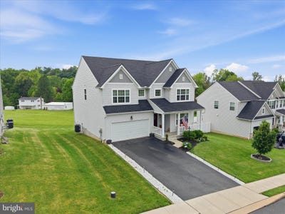 /international/us/60-blaine-drive-manchester-pa-110108076217/