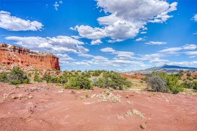 /international/us/tbd-red-valley-ranch-mesa-prieta-road-youngsville-nm-110100470516/